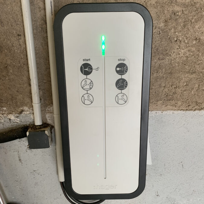 Pose de borne de recharge pour v&eacute;hicules &eacute;lectriques aux alentours d’Obernai et Benfeld Schiltigheim
