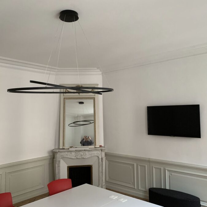 Pose de luminaires architecturaux &agrave; Colmar Illzach